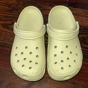 CROCS 🍋‍🟩